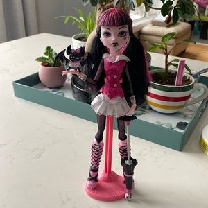 Original Monster High Draculara Doll with Stand